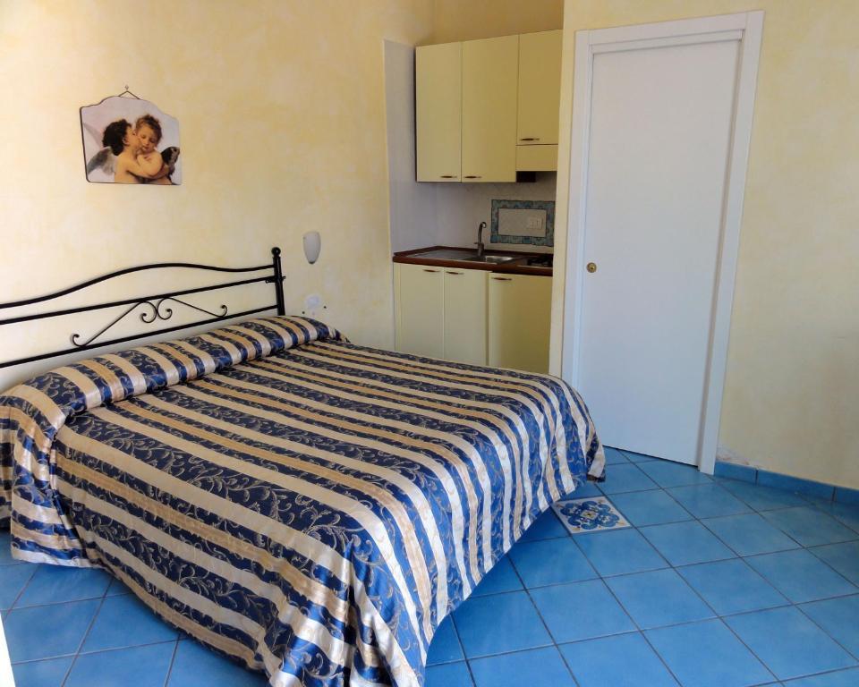 Bed and Breakfast Dimora Carlo III Vietri sul Mare Екстер'єр фото