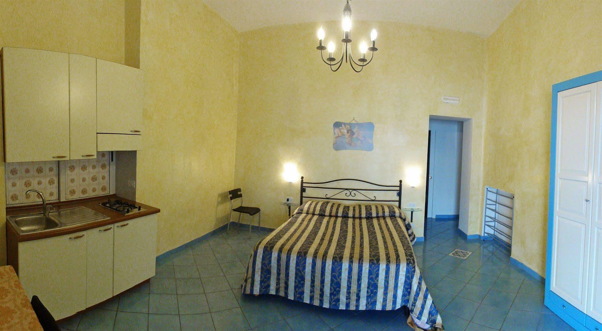 Bed and Breakfast Dimora Carlo III Vietri sul Mare Екстер'єр фото