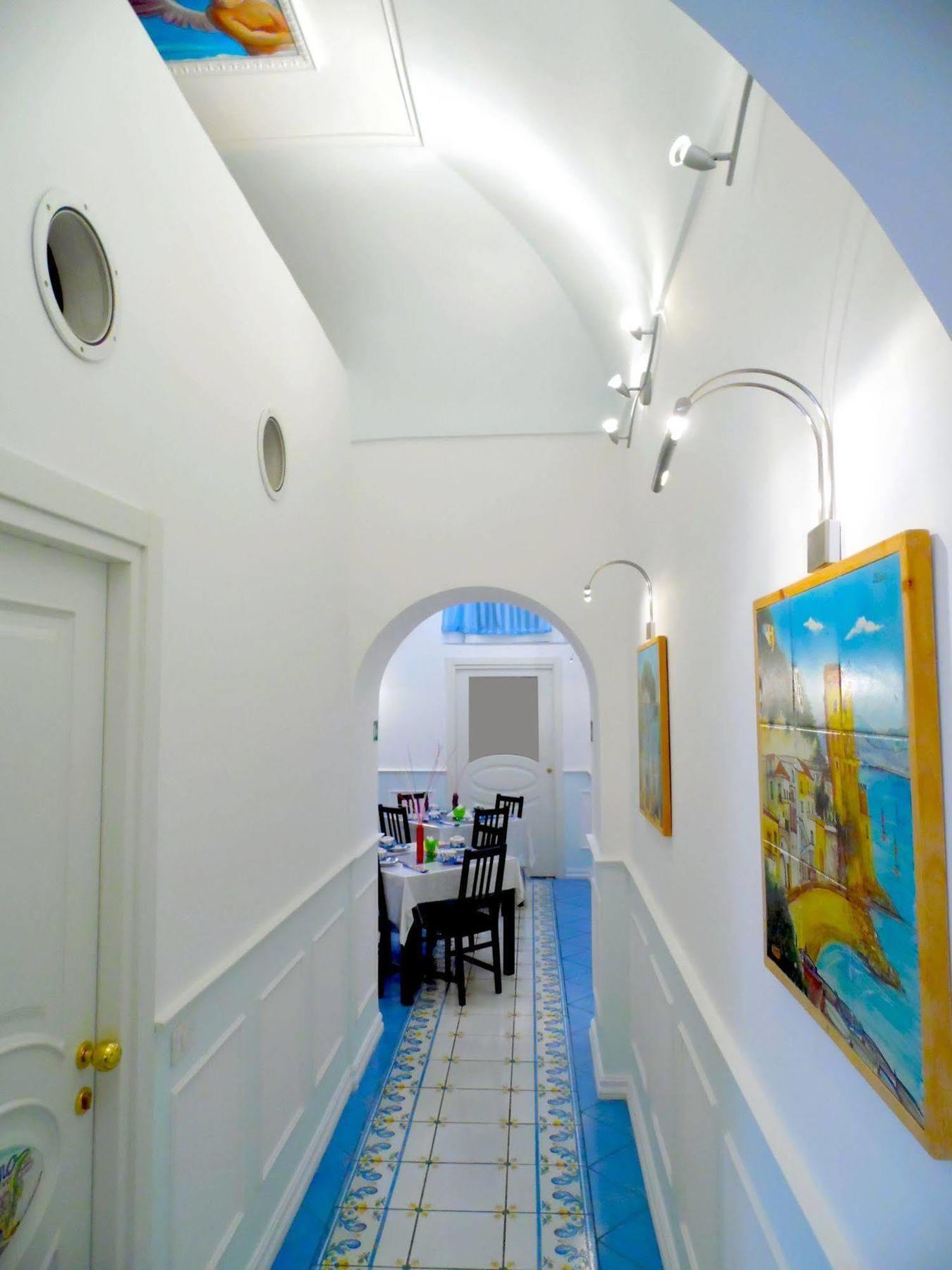 Bed and Breakfast Dimora Carlo III Vietri sul Mare Екстер'єр фото